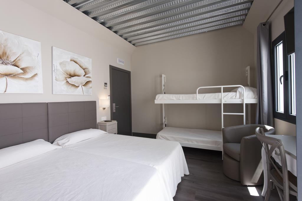 Hostal Emeritae Merida Room photo